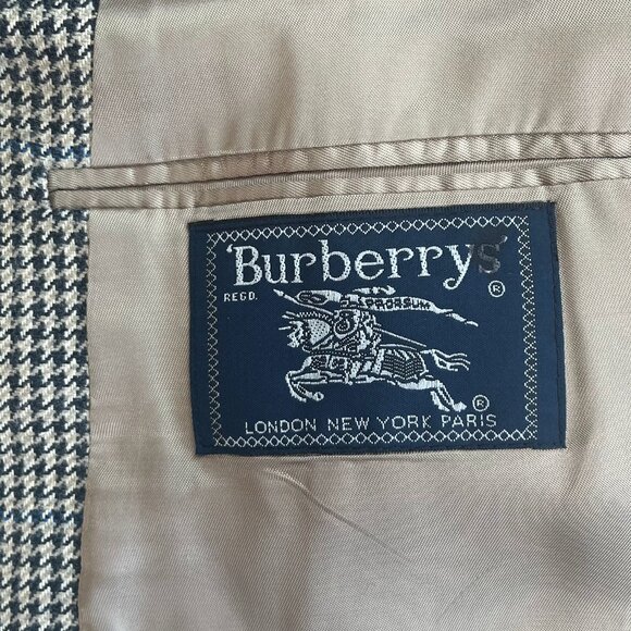 BURBERRY LONDON Brown Houndstooth 2 Button Wool Blazer, Size 39S - Picture 5 of 9